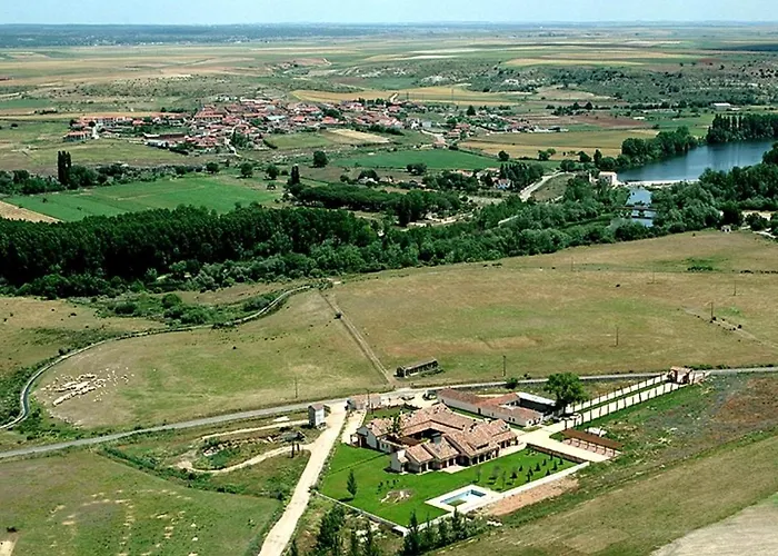 La Casona Del Tormes *
