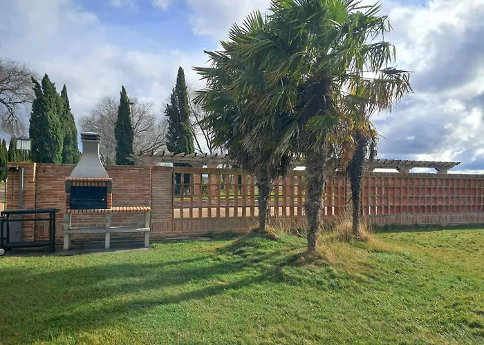 La Casona Del Tormes Villa Almenara de Tormes