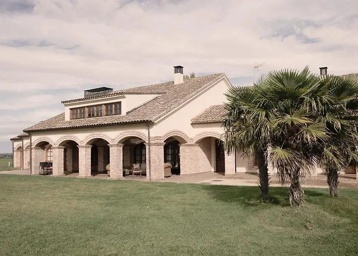 La Casona Del Tormes *